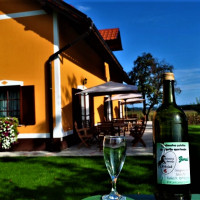 TURISTIČNA KMETIJA VRBNJAK
